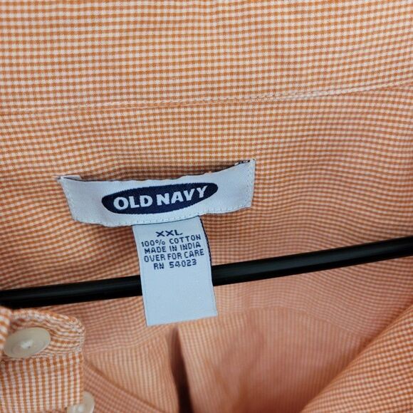 Button down - Picture 3 of 4